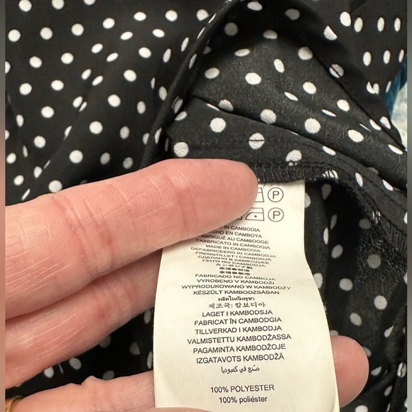 MICHAEL MICHAEL KORS Zipper Blouse Polka Dots SZ- PETITE Medium - Picture 6 of 6